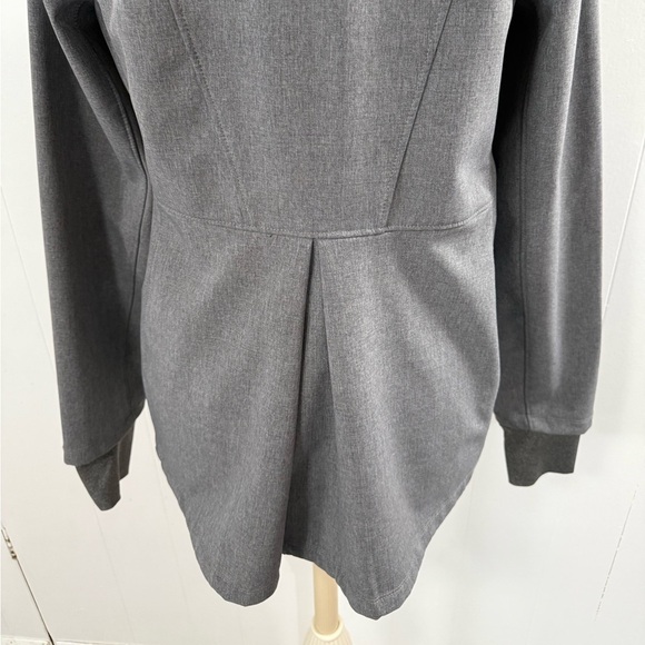 Mondetta | Gray Jacket - Picture 10 of 16